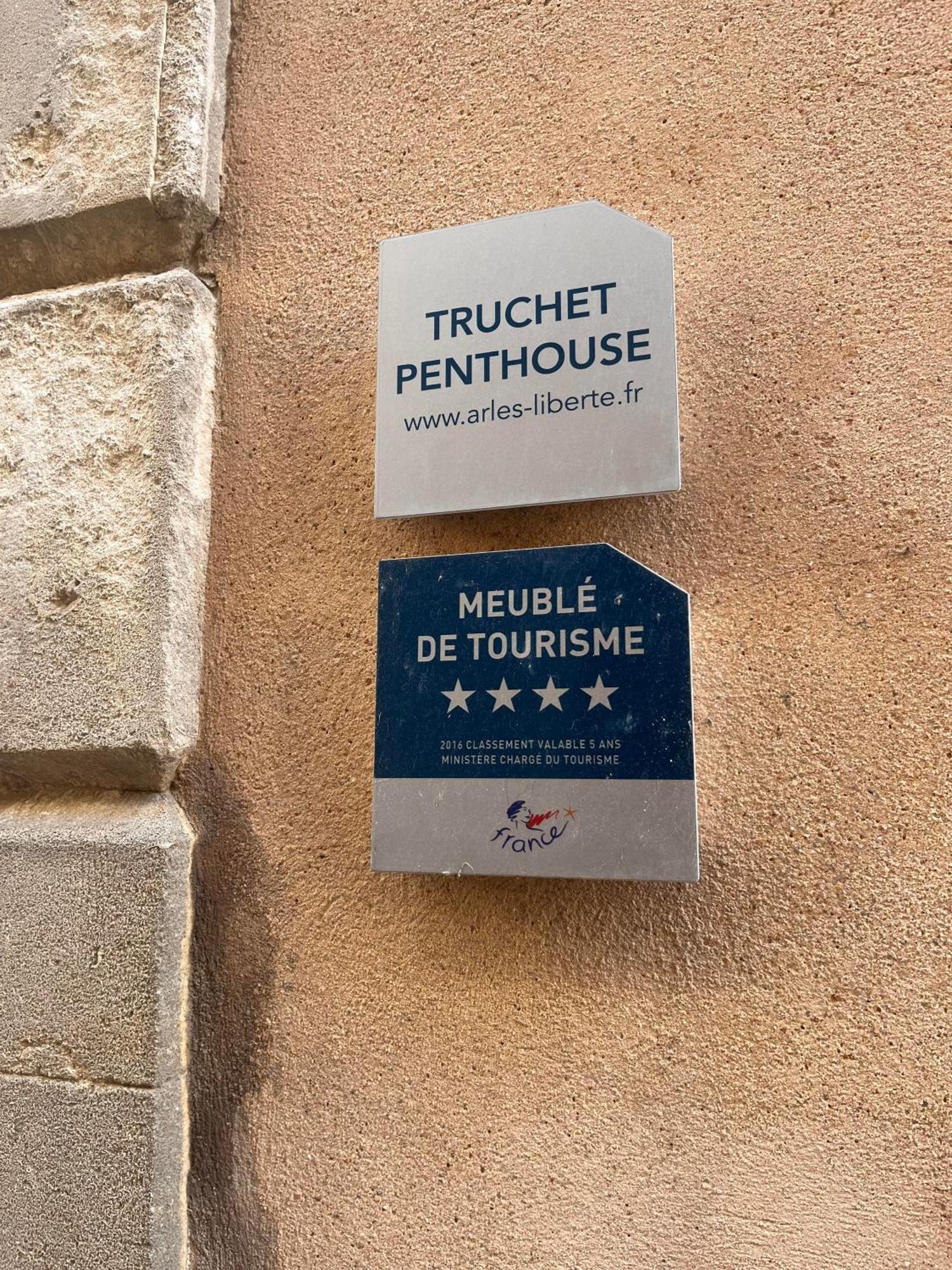 Truchet Penthouse Διαμέρισμα Αρλ Εξωτερικό φωτογραφία